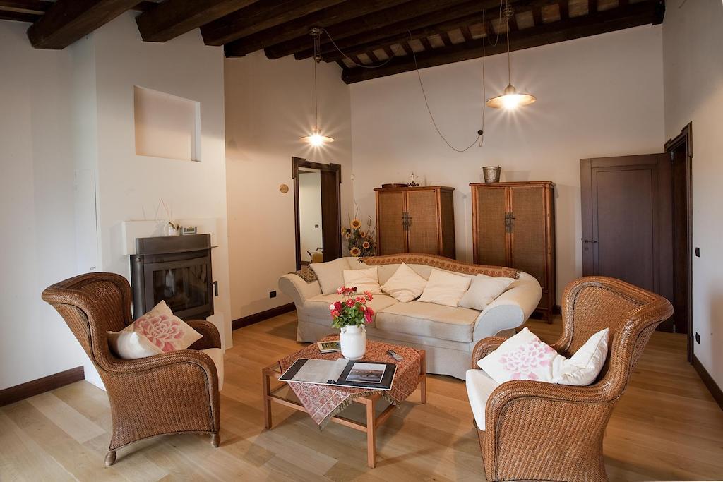 Agriturismo Fattoria Marchetti Montalto delle Marche Exterior photo