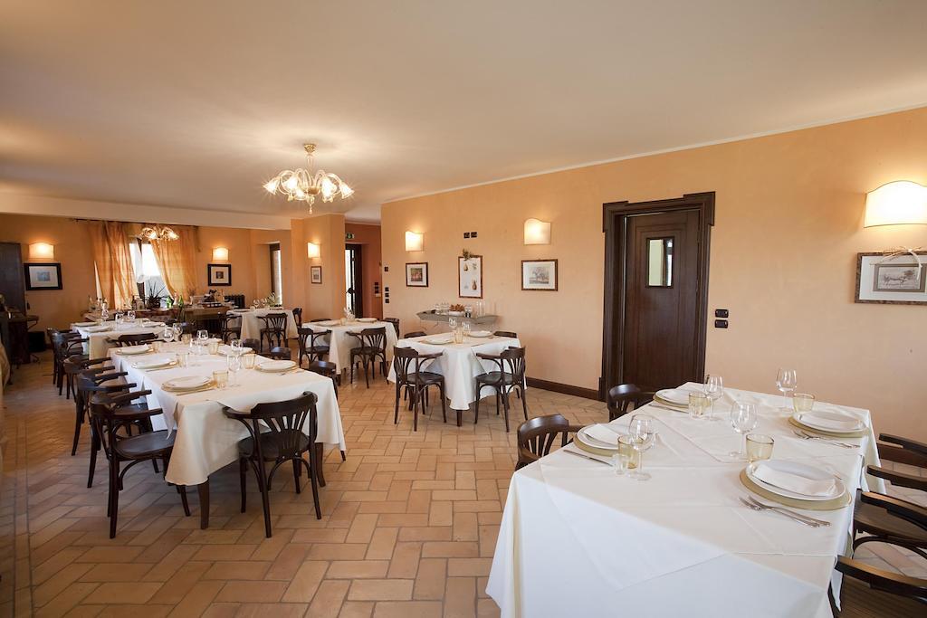 Agriturismo Fattoria Marchetti Montalto delle Marche Exterior photo